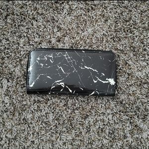 Black marble wallet